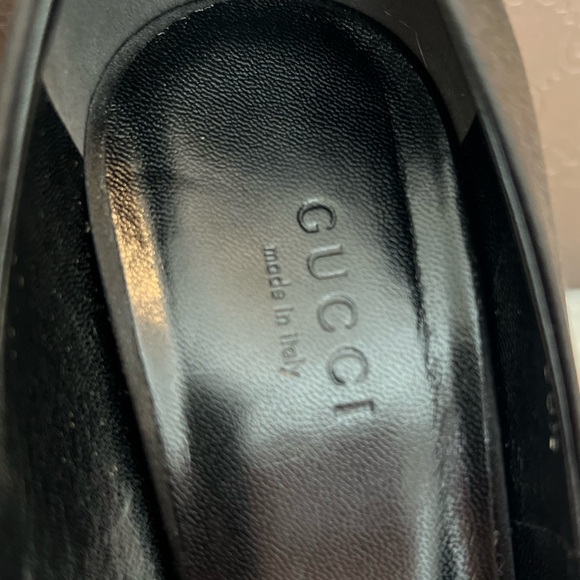Black Gucci Heels - Picture 2 of 10